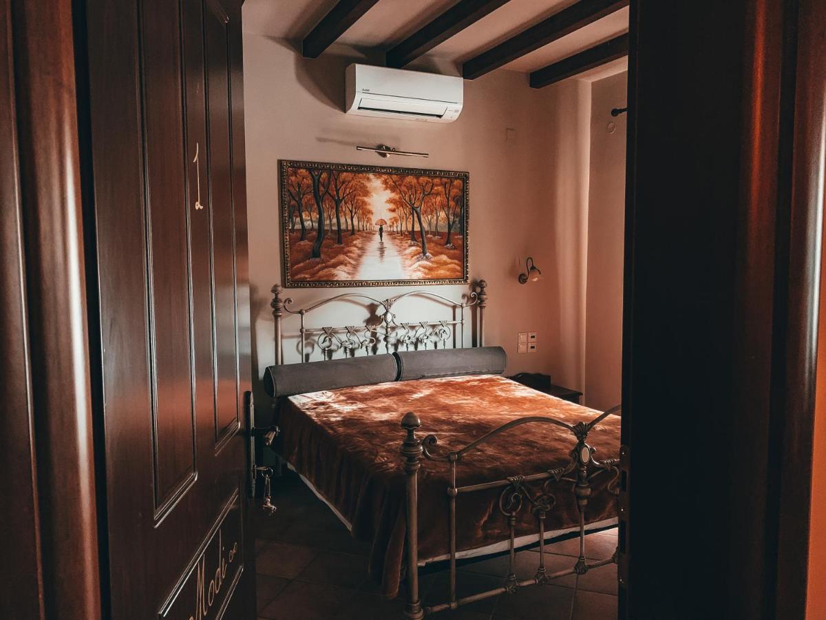 Elena Guesthouse Kalambaka Bagian luar foto